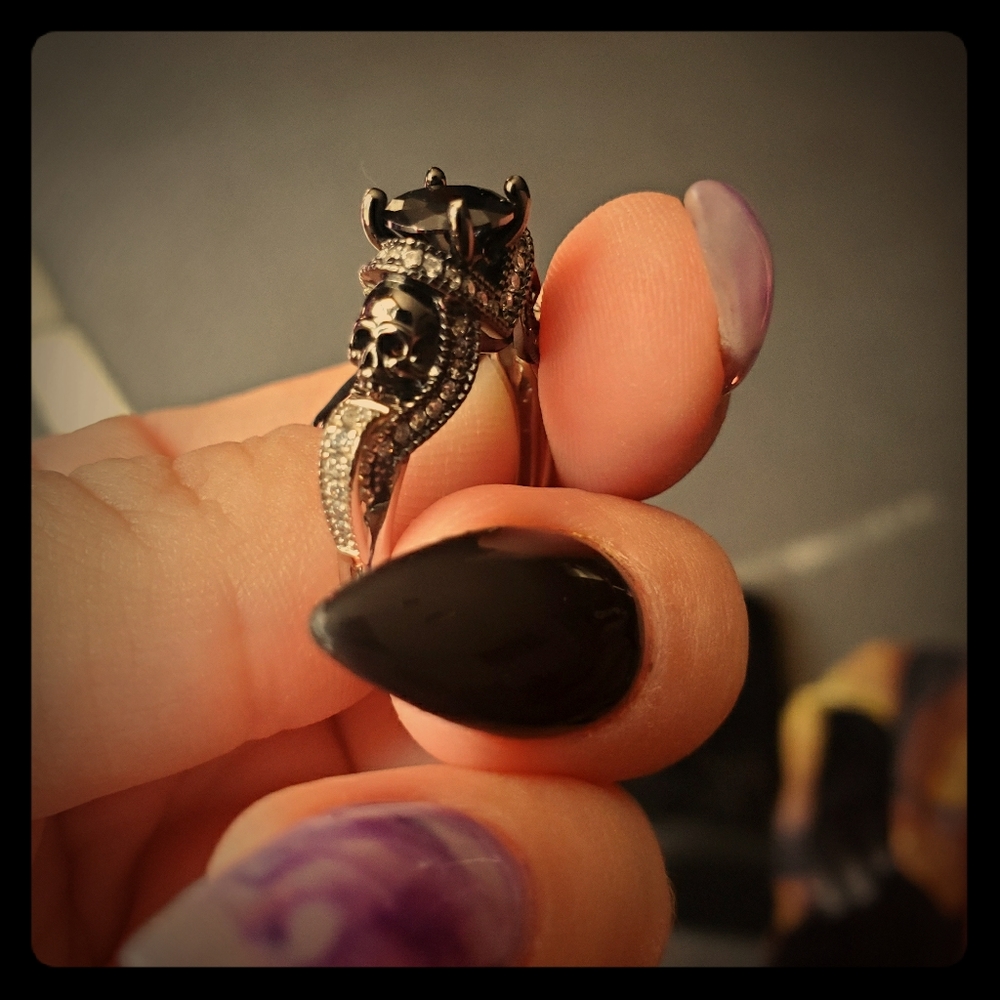 Sterling silver skull bridal set